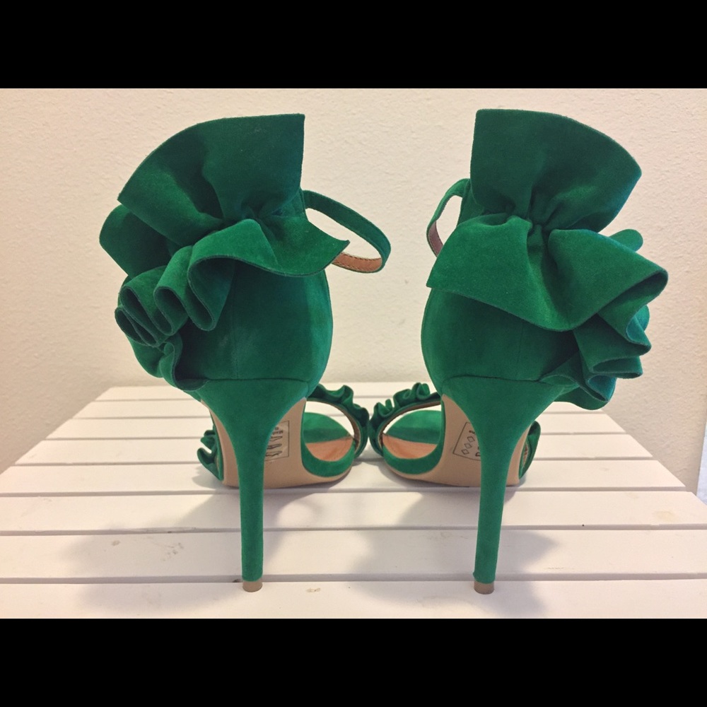 Shoe Republic Green Ruffle Heels - Picture 3 of 8